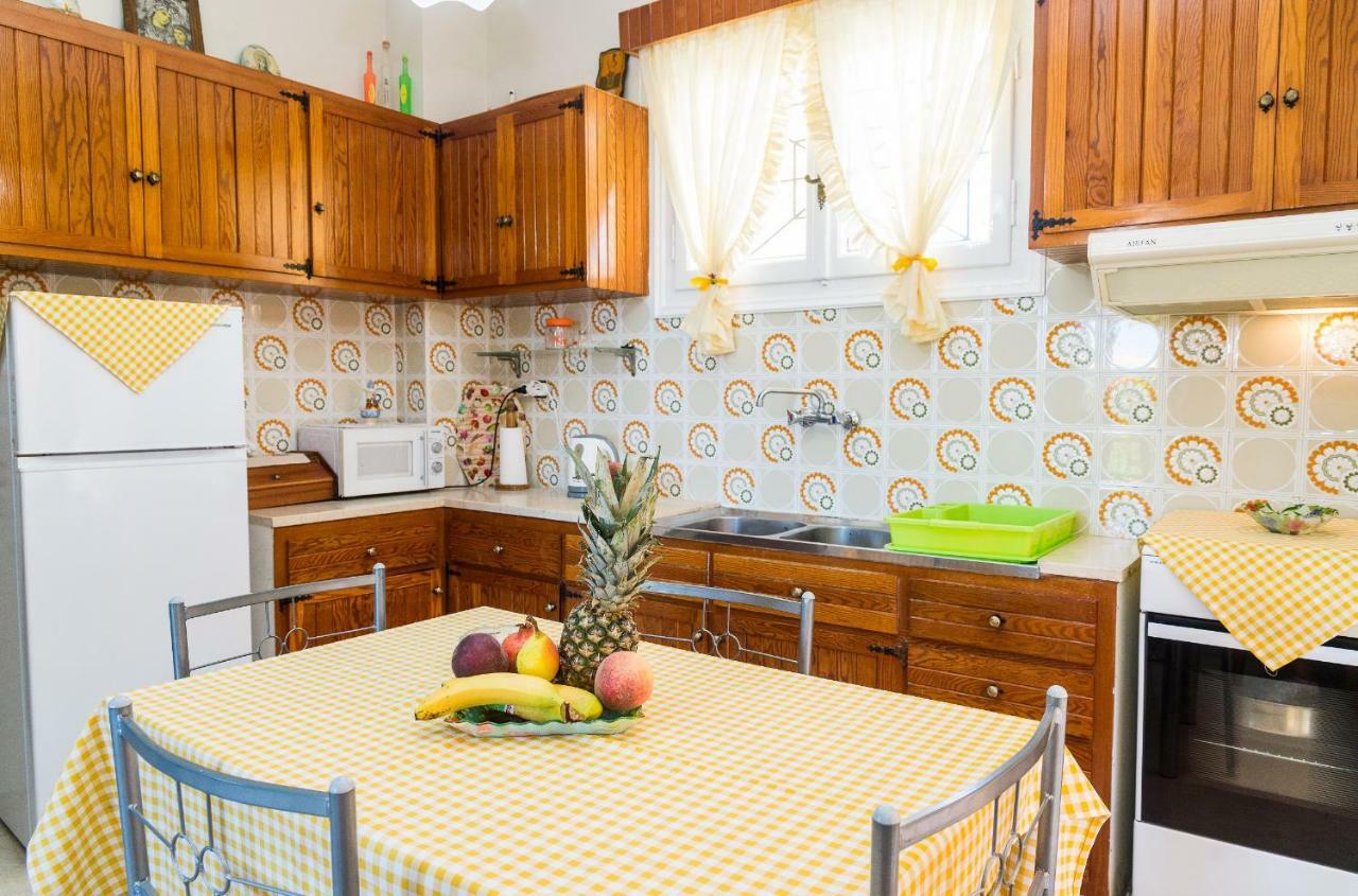 Villa Anna Apartments - 550M From The Beach, By Zantewize Vasilikí 外观 照片