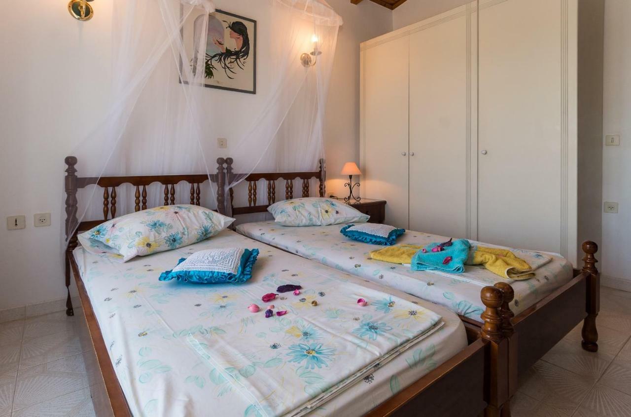 Villa Anna Apartments - 550M From The Beach, By Zantewize Vasilikí 外观 照片